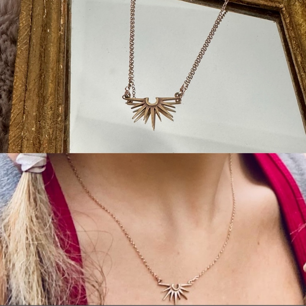 Dogeared Infinite Love Radiant Rays rose gold tone Necklace